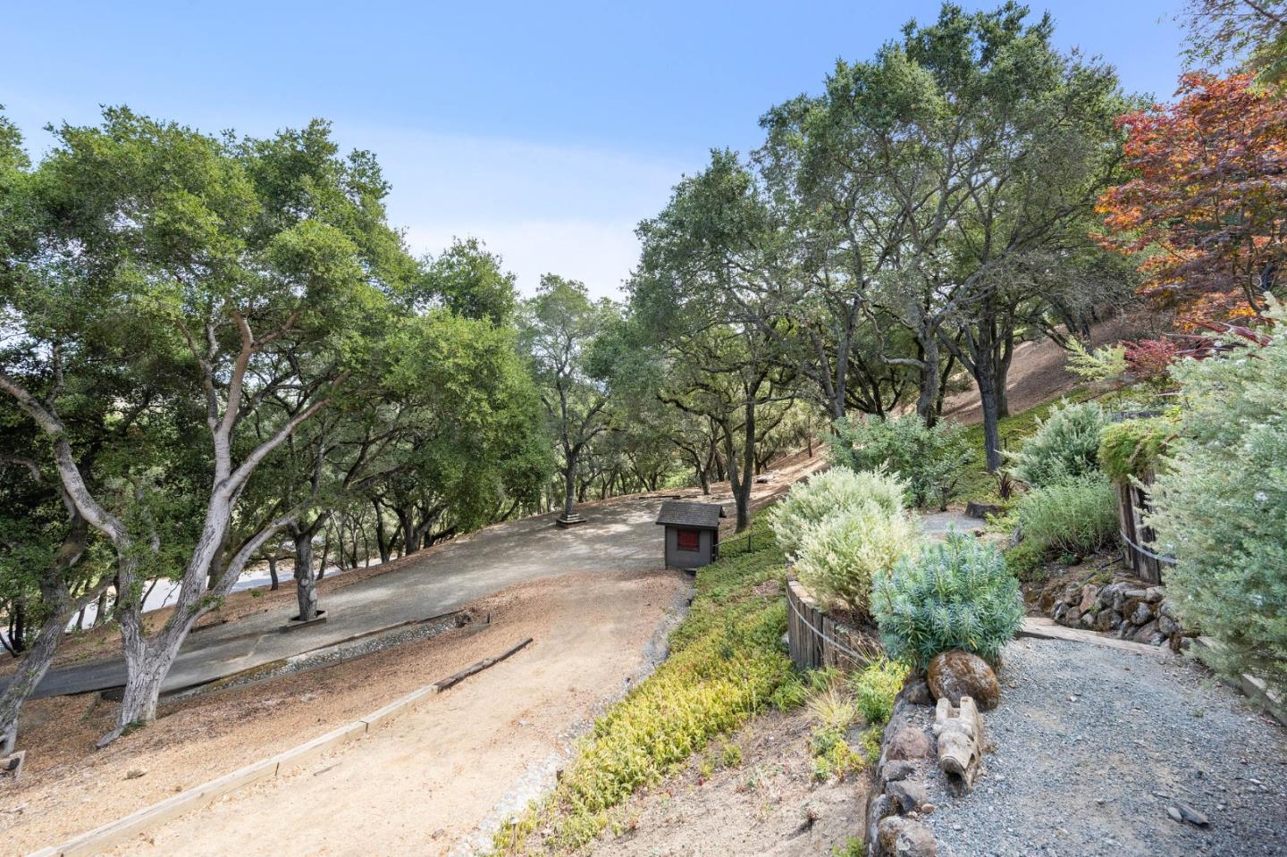 25 Preston Road Woodside, CA 94062 - Photo 51 of 71