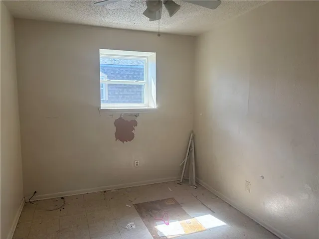 $175,000 | 2500 Jamie Court, Violet, LA 70092