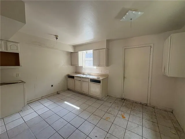 $175,000 | 2500 Jamie Court, Violet, LA 70092