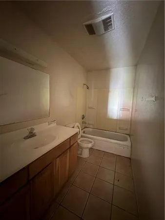 $165,000 | 2500 Jamie Court, Violet, LA 70092