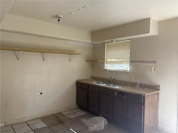 $165,000 | 2500 Jamie Court, Violet, LA 70092