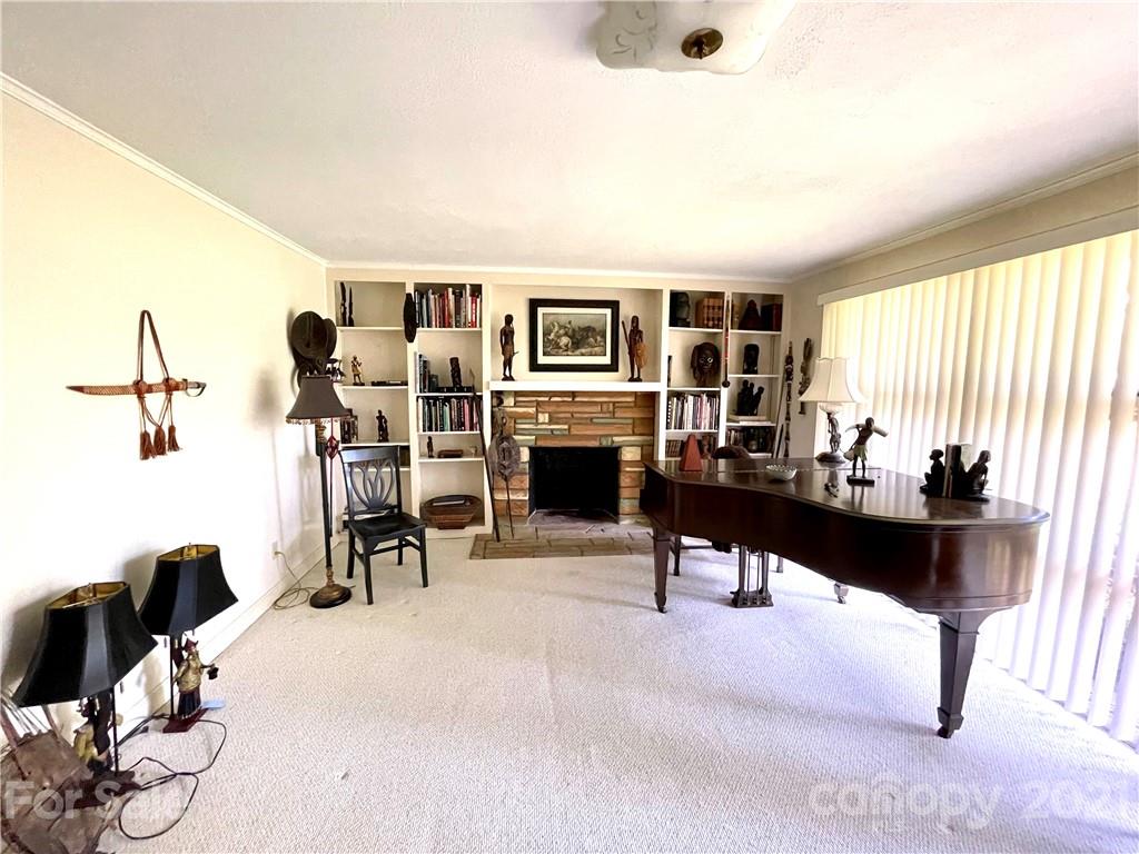 3914 South New Hope Road Gastonia, NC 28056 - Photo 2 of 44 Gallery Image 2