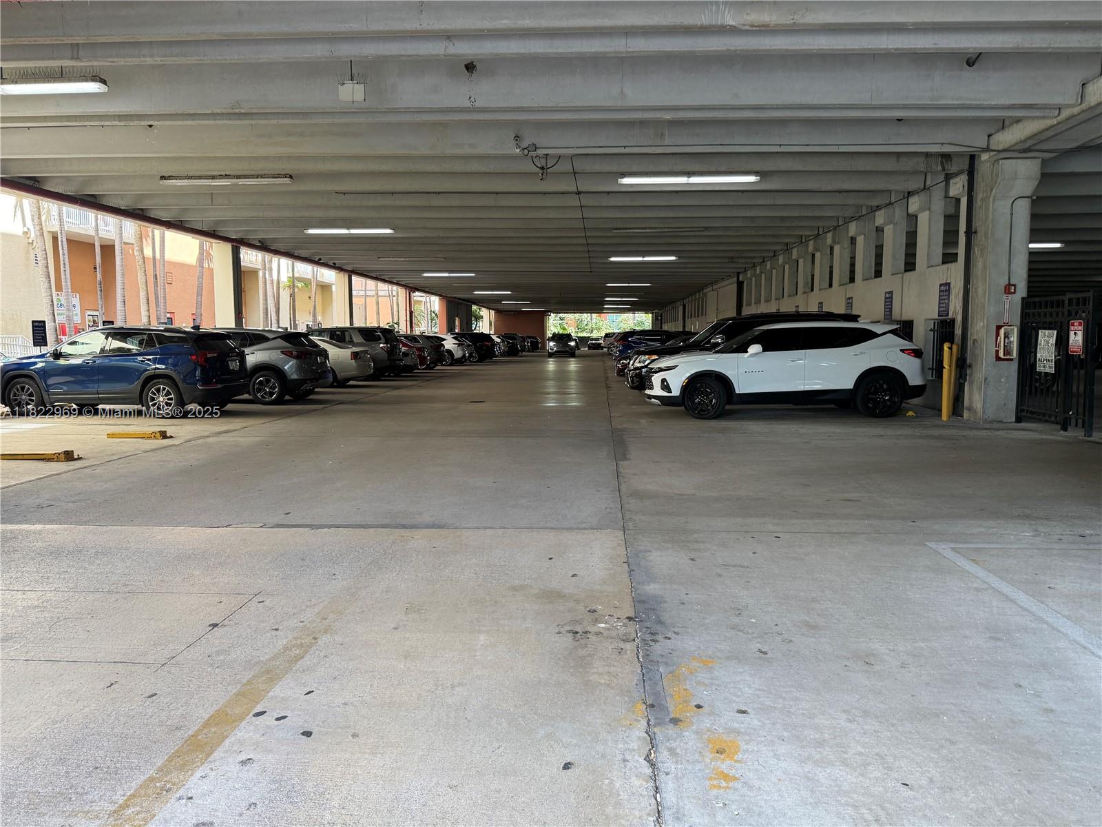 2001 Biscayne Boulevard, Unit 2402 Miami, FL 33137 - Photo 64 of 64 a view of parking garage with cars