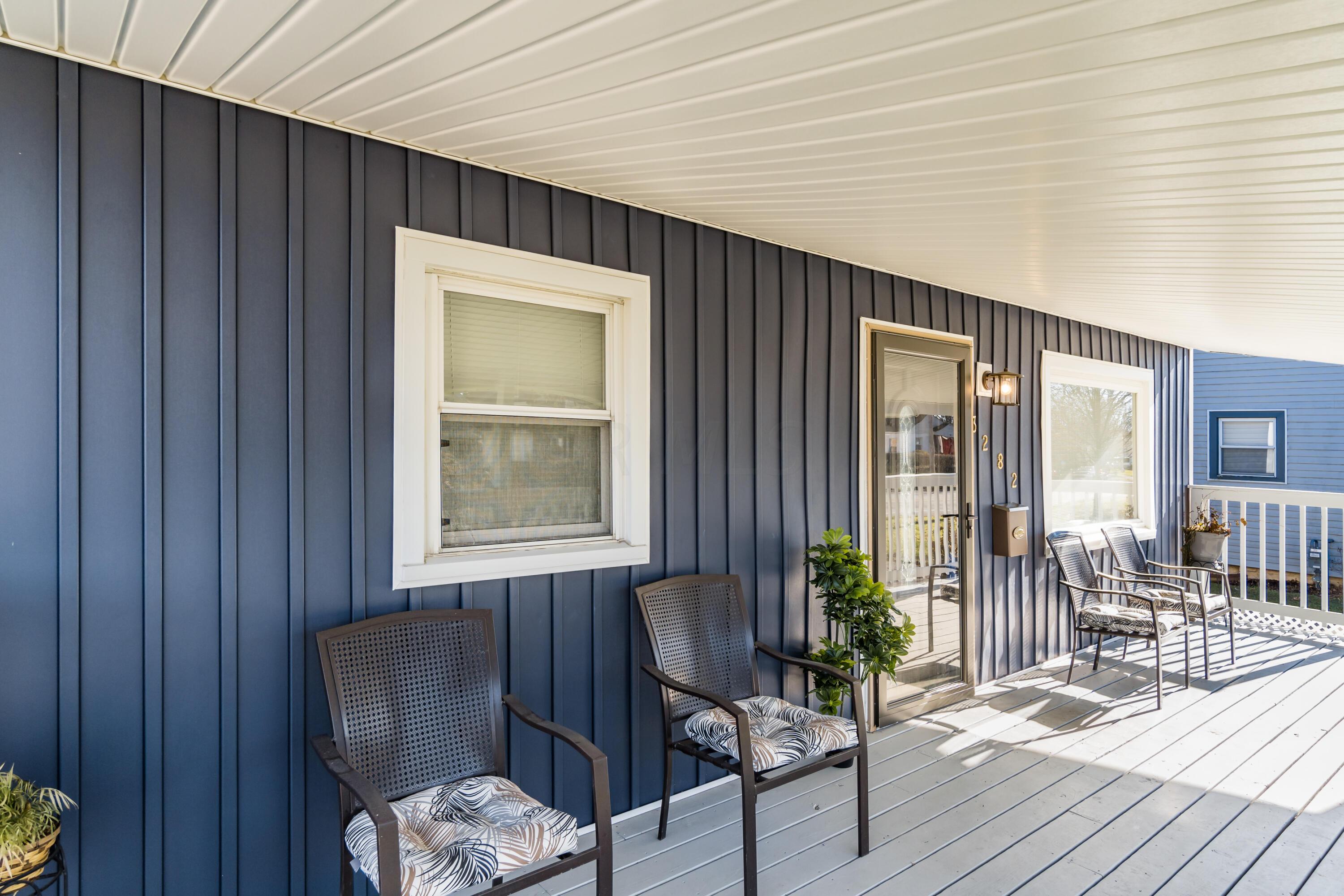3282 Karl Road Columbus, OH 43224 - Photo 6 of 40 Porch on Karl Rd