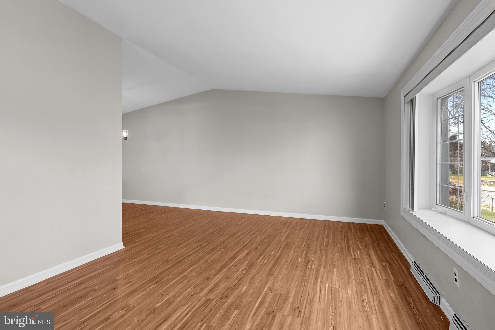 8847 Blue Grass Road Philadelphia, PA 19152 - Photo 8 of 21 Living Room Upper Level
