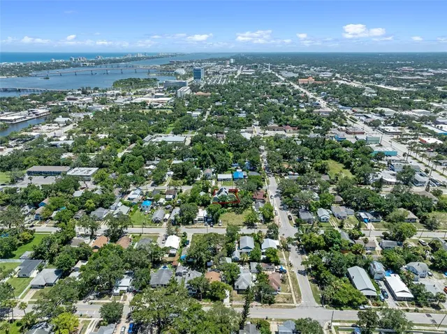 $390,000 | 166 Kingston Avenue, Daytona Beach, FL 32114