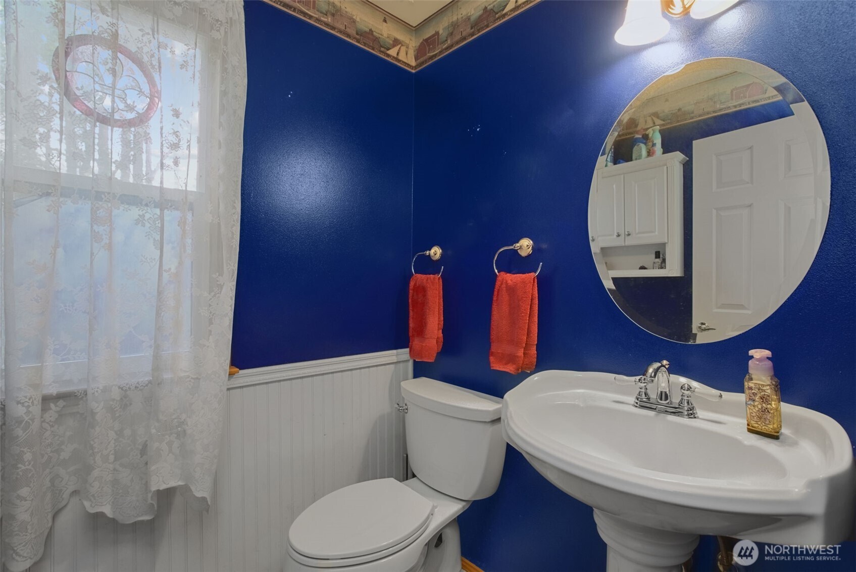 1232 Southeast High Ridge Court Port Orchard, WA 98367 - Photo 13 of 33 Gallery Image 13