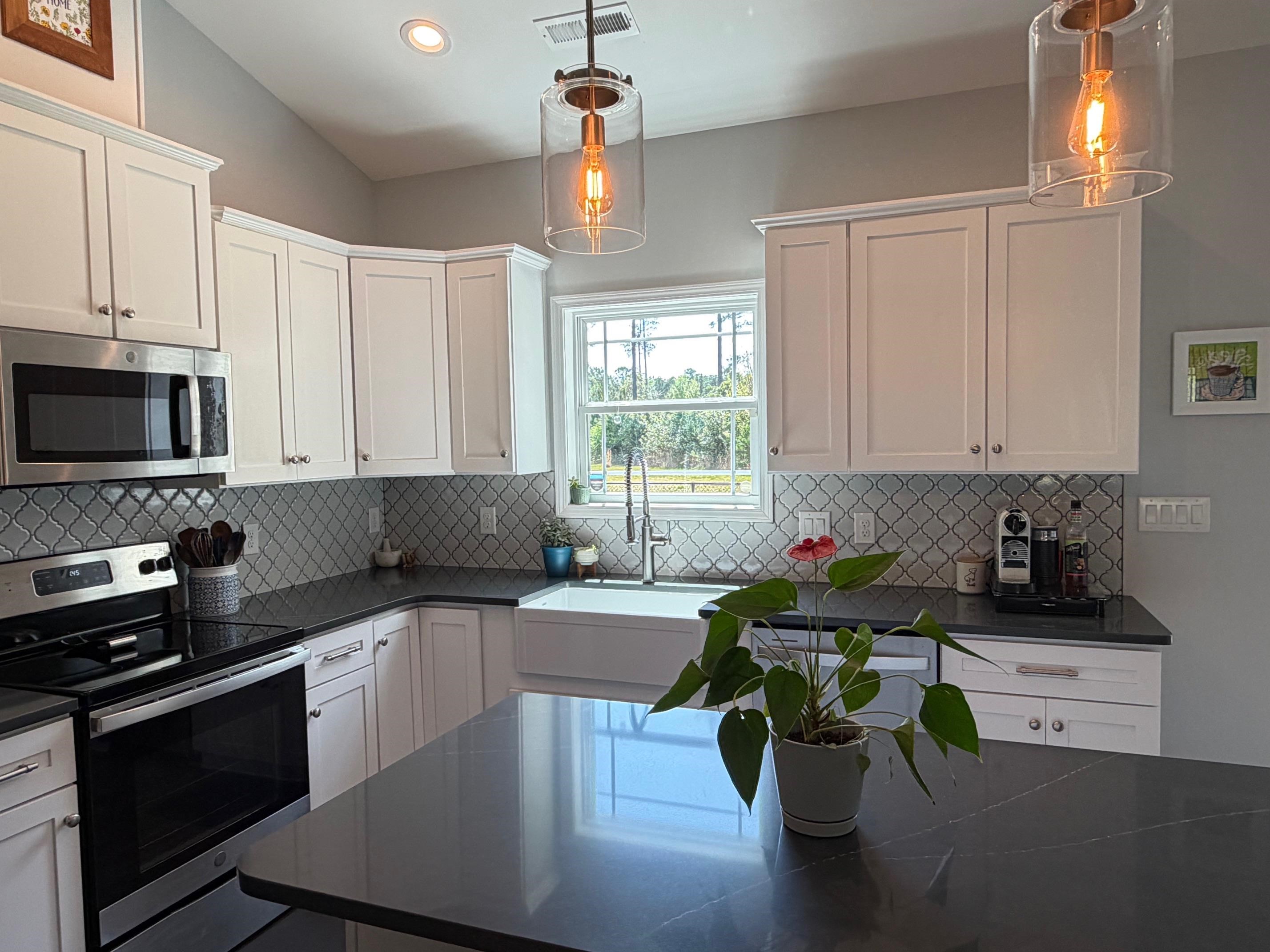 1066 Fox Bay Road Loris, SC 29569 - Photo 7 of 48