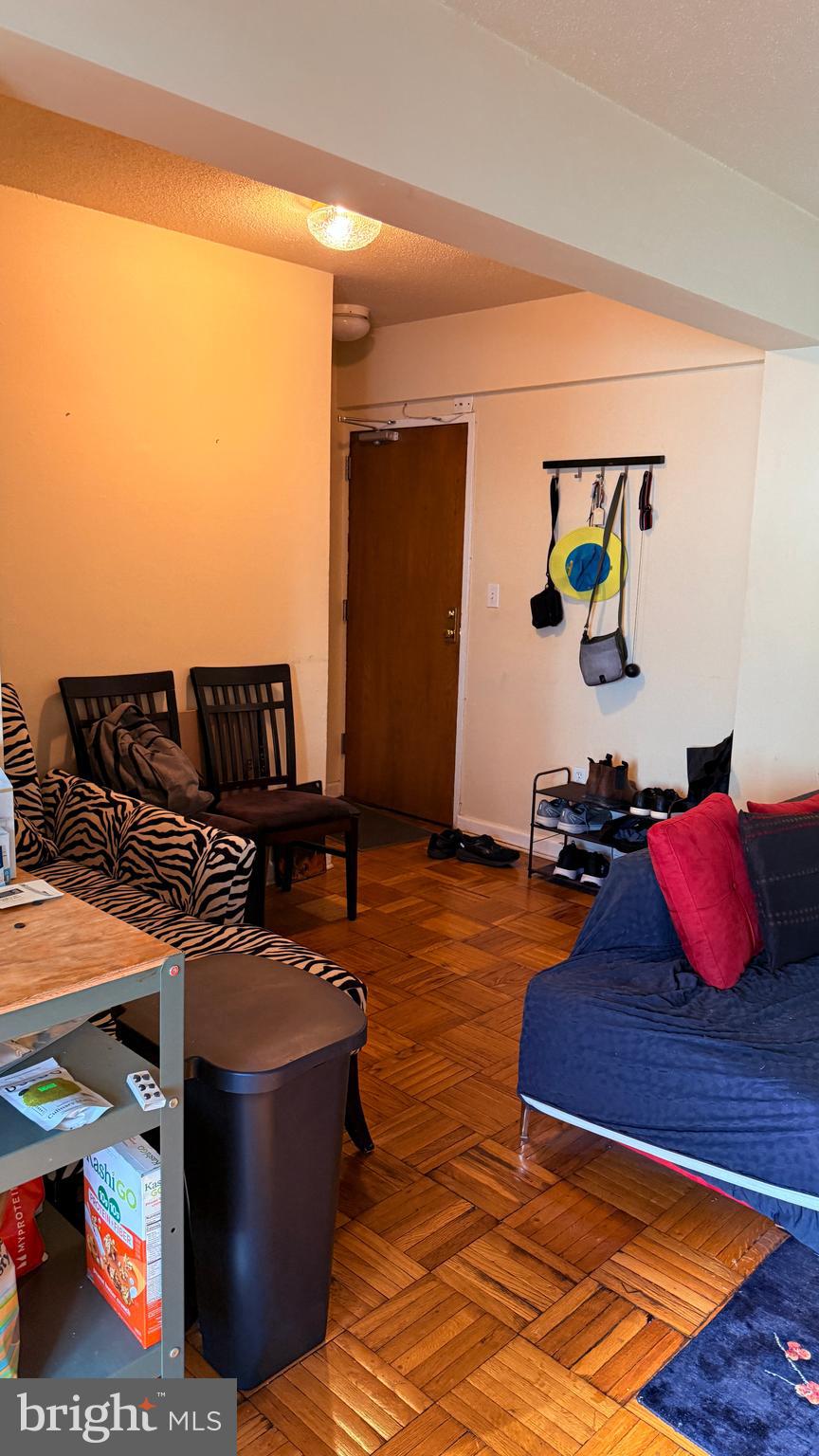 2141 I Street Northwest, Unit 516 Washington, DC 20037 - Photo 2 of 11 Entry Area