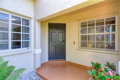 $599,900 | 17676 Southwest 6th Court, Pembroke Pines, FL 33029