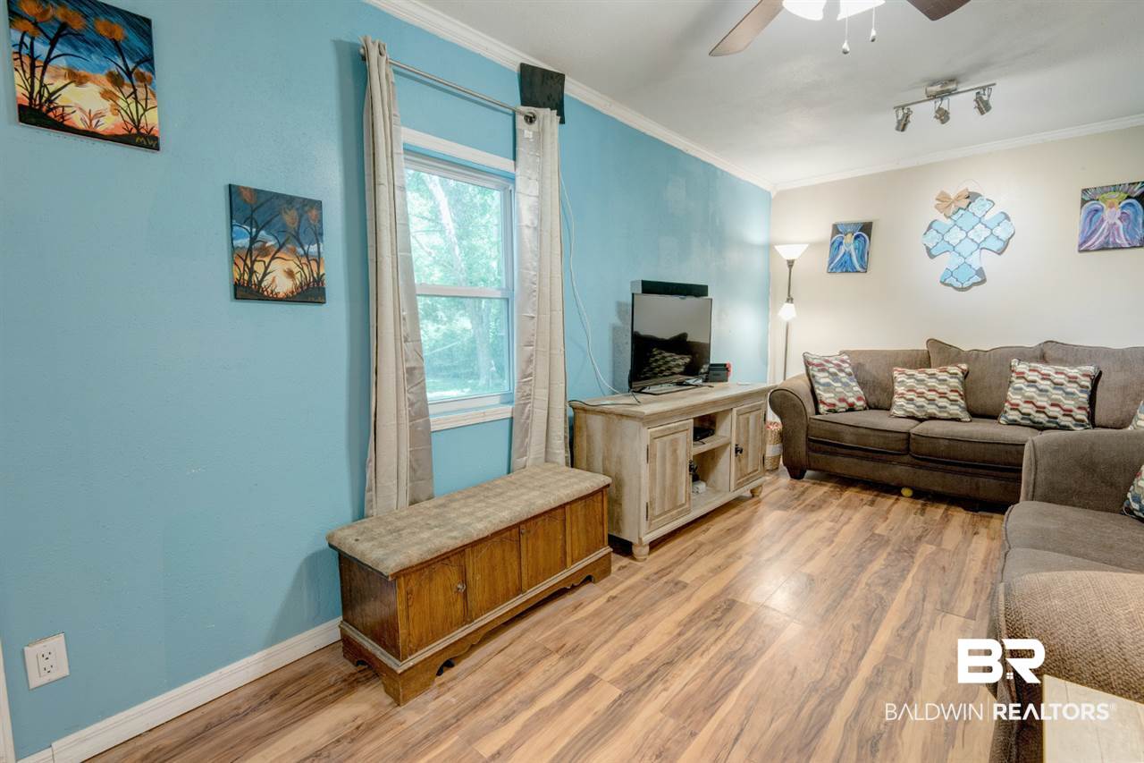 23425 Vaughn Road Robertsdale, AL 36567 - Photo 6 of 19