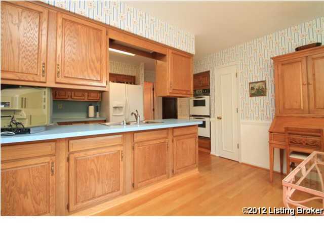 7502 Rockingham Road Prospect, KY 40059 - Photo 10 of 20 Additional Photo