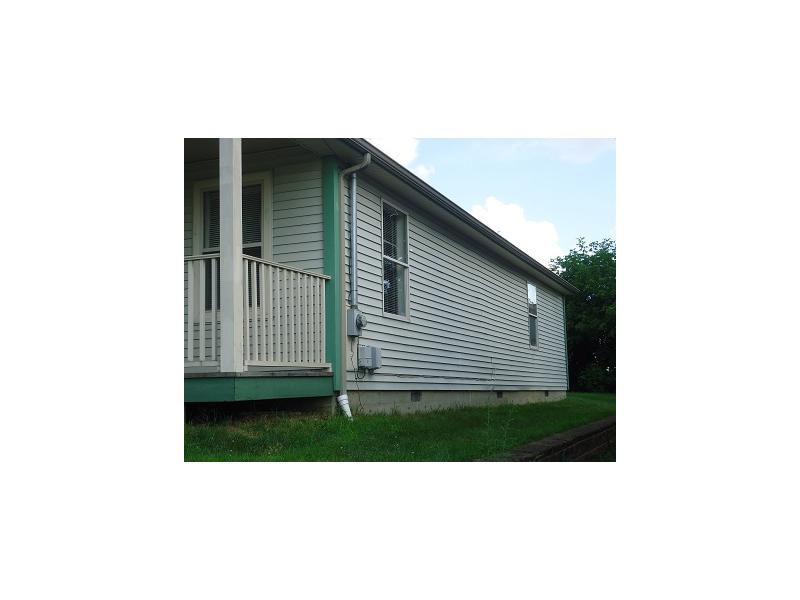 135 Raphael Avenue Providence, RI 02904 - Photo 3 of 16 Exterior Front.