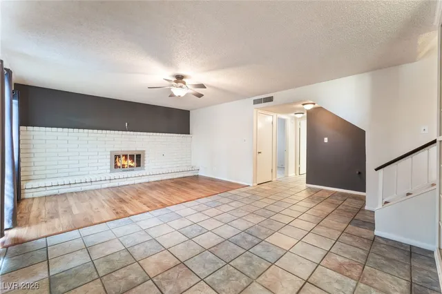 $3,500 | 8704 Isola Drive, Las Vegas, NV 89117