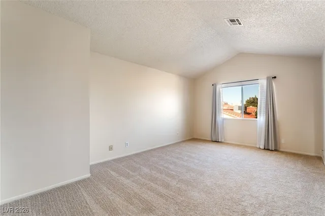 $3,500 | 8704 Isola Drive, Las Vegas, NV 89117