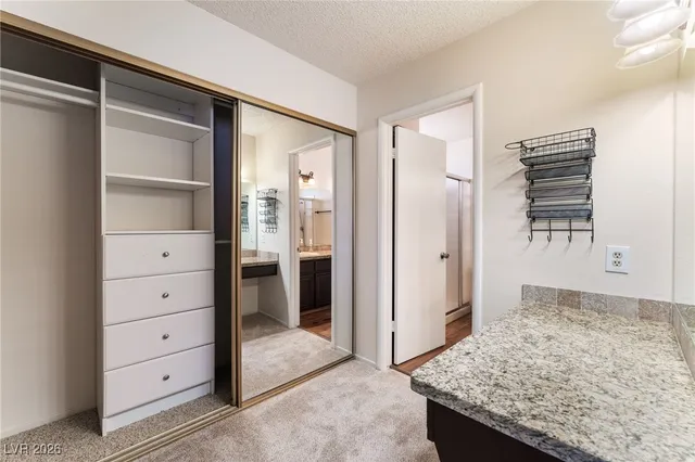 $3,500 | 8704 Isola Drive, Las Vegas, NV 89117