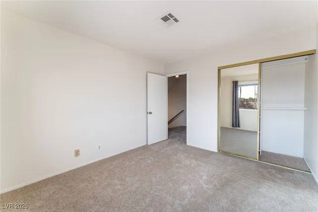 $3,500 | 8704 Isola Drive, Las Vegas, NV 89117