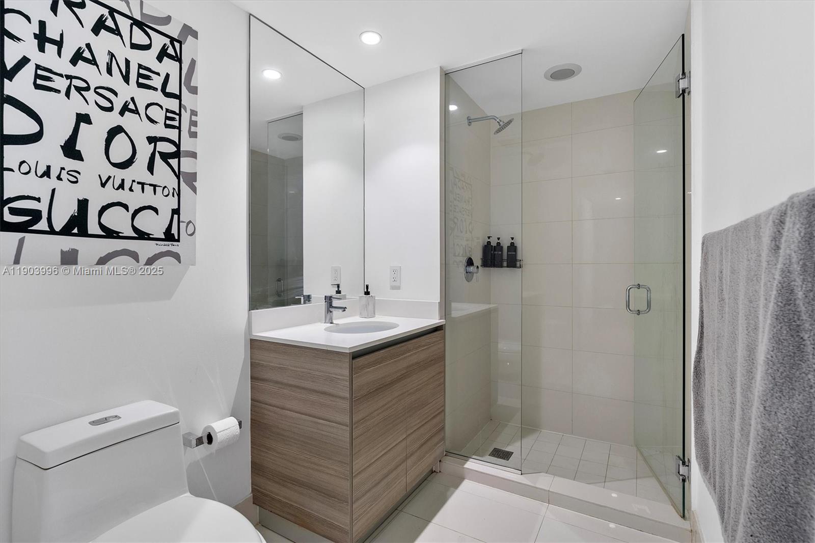 121 Northeast 34th Street, Unit 1208 Miami, FL 33137 - Photo 19 of 52