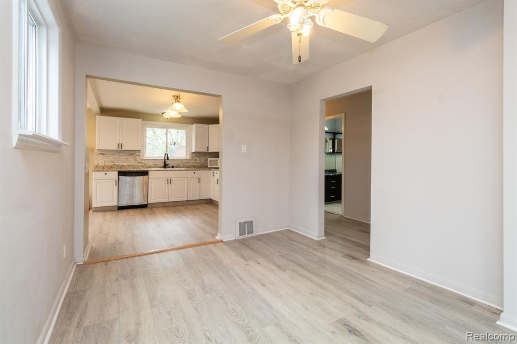 3126 Avalon Road Rochester Hills, MI 48309 - Photo 20 of 38