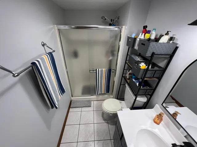 $229,000 | 10278 SW Highway, Unit 2C, Chicago Ridge, IL 60415