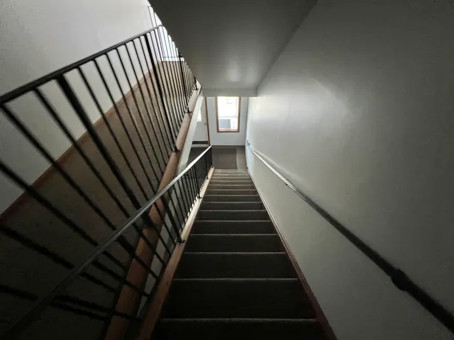 $229,000 | 10278 SW Highway, Unit 2C, Chicago Ridge, IL 60415