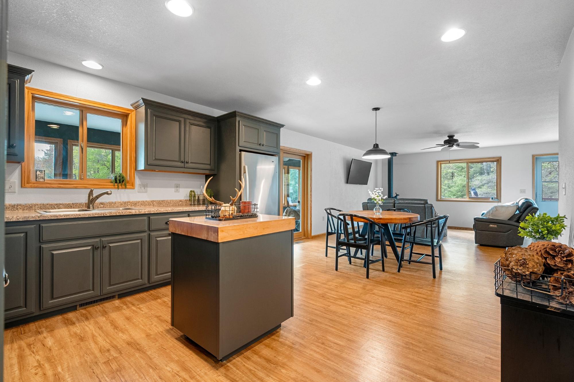 W8131 Nejedlo Road Wausaukee, WI 54177 - Photo 9 of 63 Gallery Image 9