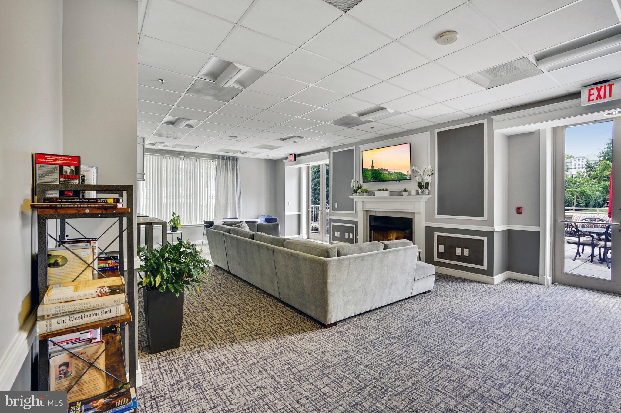2726 Gallows Road, Unit 102 Vienna, VA 22180 - Photo 16 of 20 Party Room