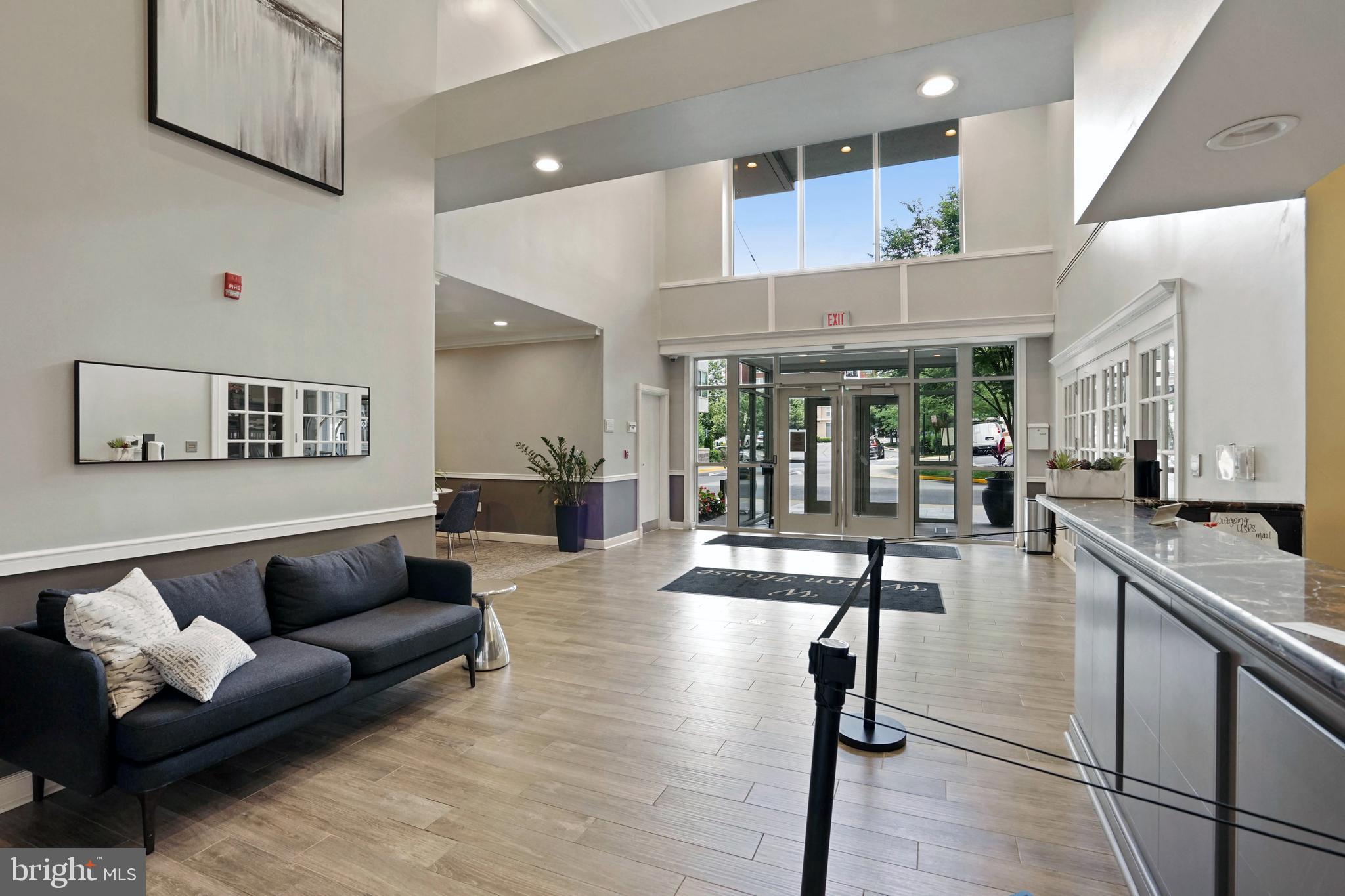 2726 Gallows Road, Unit 102 Vienna, VA 22180 - Photo 4 of 20 Recently updated lobby