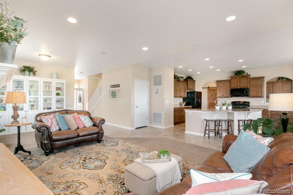 8591 Raspberry Drive Frederick, CO 80504 - Photo 7 of 26