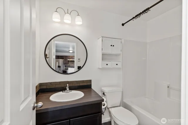 $529,000 | 434 Northeast Ohenry Court, Poulsbo, WA 98370