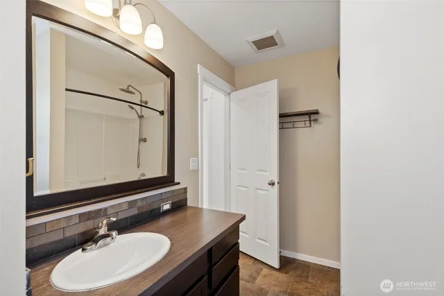 $529,000 | 434 Northeast Ohenry Court, Poulsbo, WA 98370