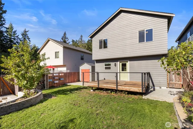 $529,000 | 434 Northeast Ohenry Court, Poulsbo, WA 98370