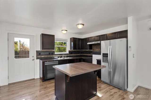 $529,000 | 434 Northeast Ohenry Court, Poulsbo, WA 98370