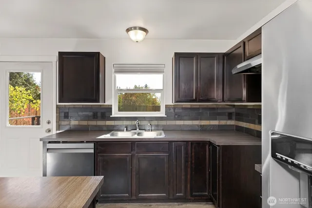 $529,000 | 434 Northeast Ohenry Court, Poulsbo, WA 98370