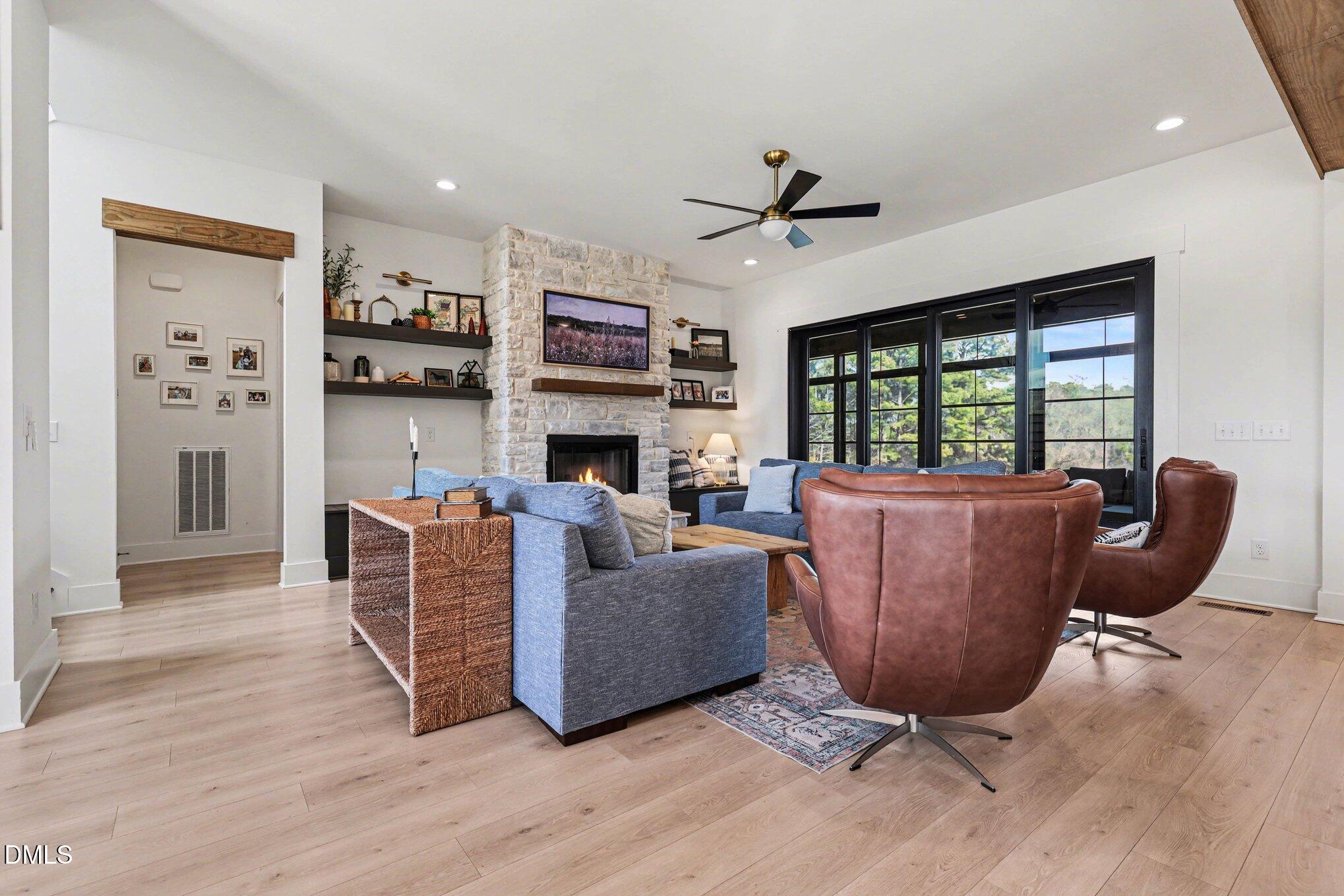 7839 Raleigh Road Benson, NC 27504 - Photo 6 of 50 007_file_2385