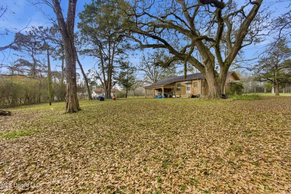 $87,000 | 608 East Railroad Avenue, Gloster, MS 39638