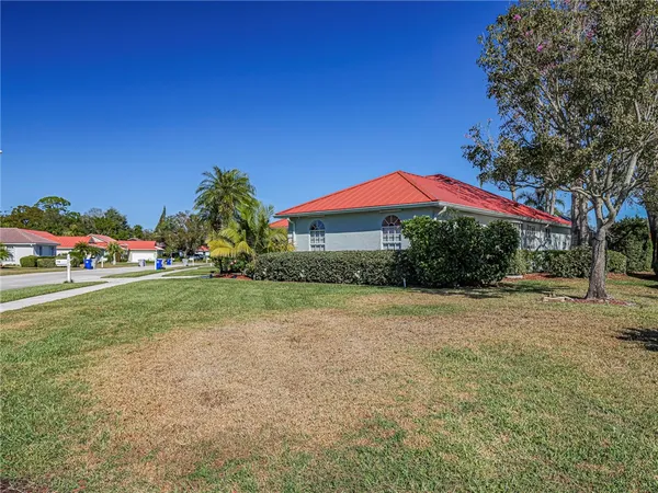 $2,850 | 2400 46th Avenue, Vero Beach, FL 32966