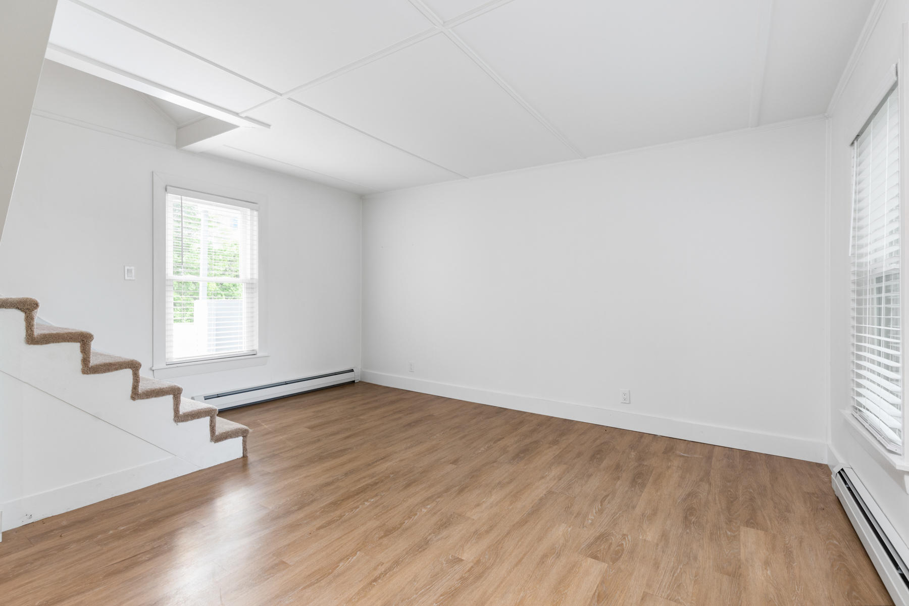91 Sullivan Street Berwick, ME 03901 - Photo 12 of 54 Secoast-Re-Photos-9