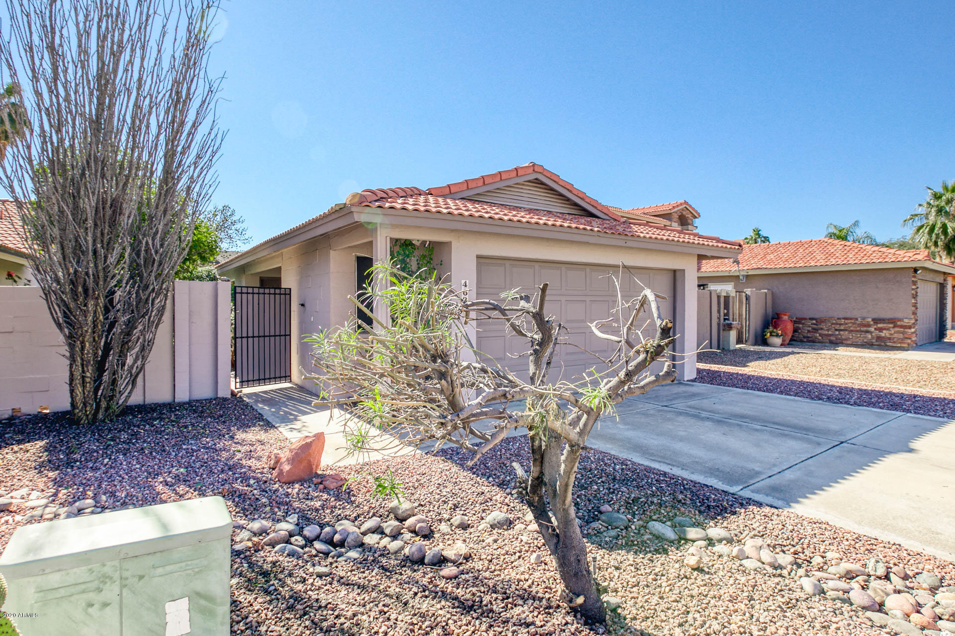 4639 East Piedmont Road Phoenix, AZ 85044 - Photo 2 of 27 3A9A0264