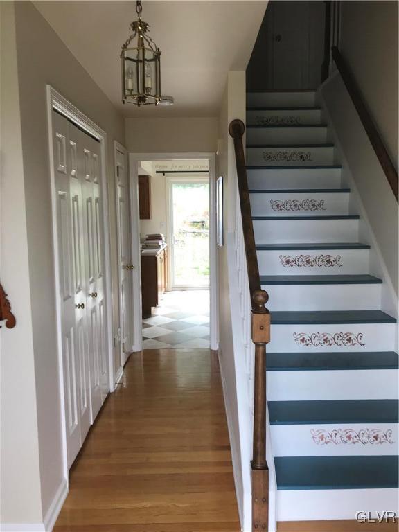 4998 Abbey Road Coplay, PA 18037 - Photo 3 of 30 Gallery Image 3