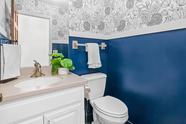 $635,000 | 5816 Oxford Street North, Shoreview, MN 55126