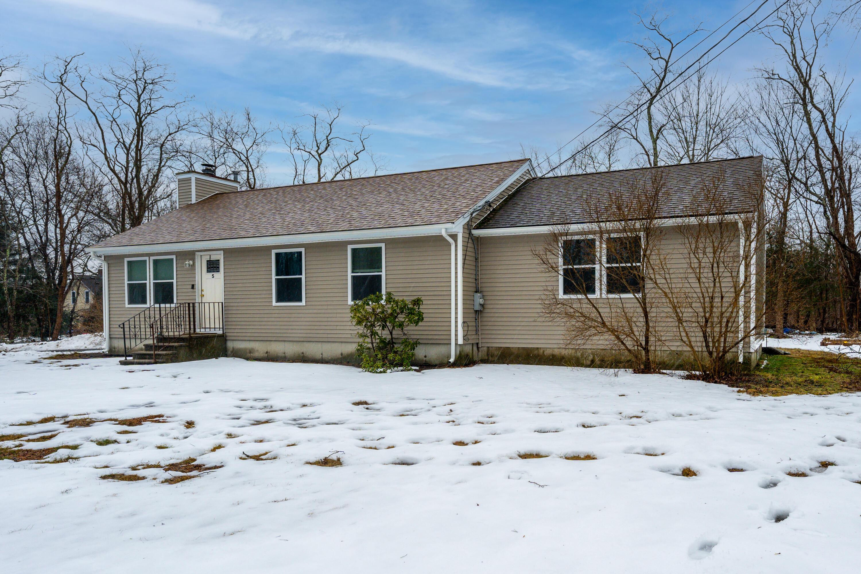 5 Tremont Center Road West Wareham, MA 02576 - Photo 3 of 17 a front view of a house with a yard