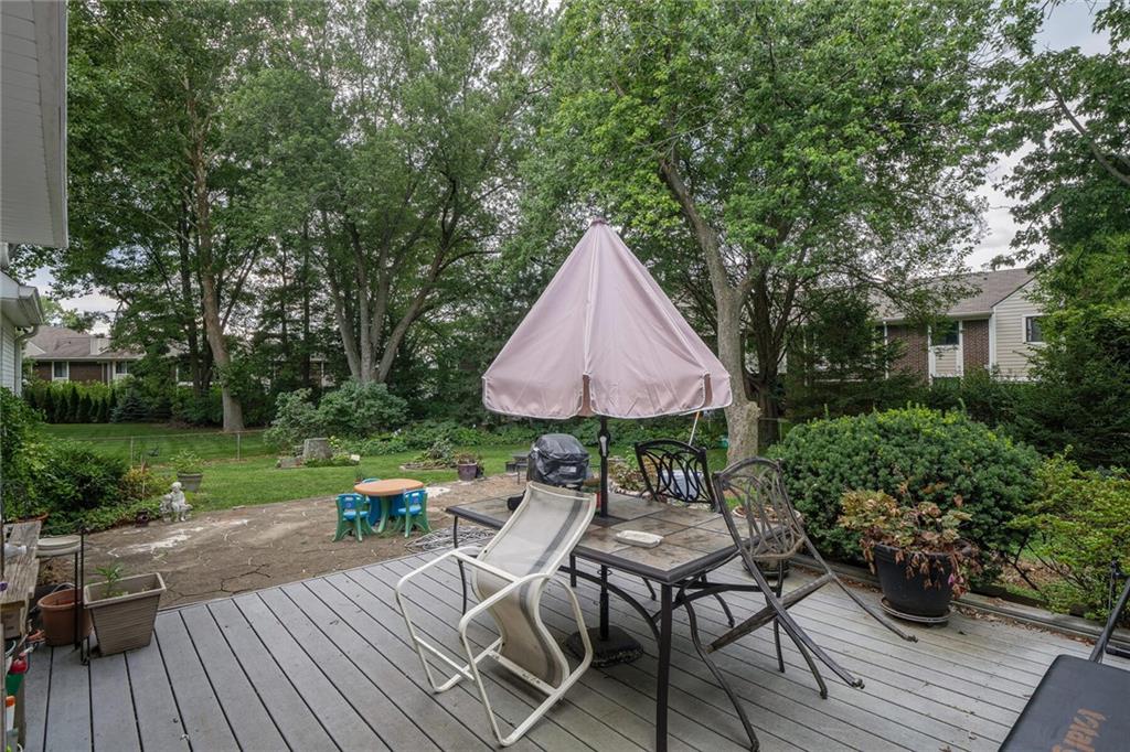 1739 Sturbridge Road Indianapolis, IN 46260 - Photo 34 of 38 Gallery Image 34