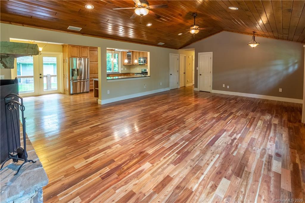 936 Frady Cove Road Sylva, NC 28779 - Photo 20 of 38 Gallery Image 20