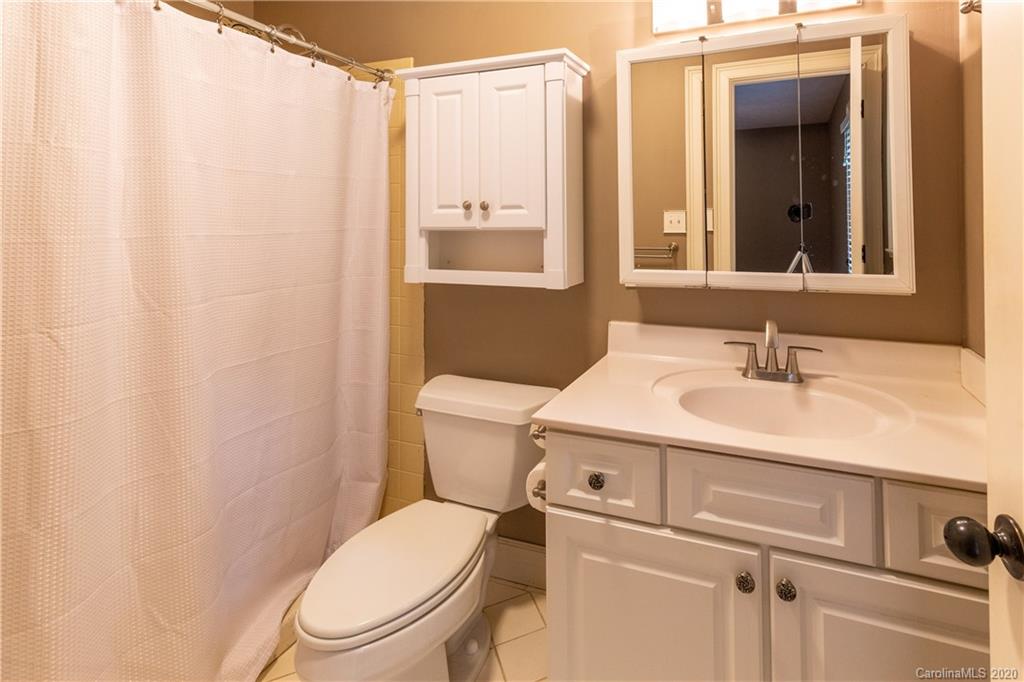 936 Frady Cove Road Sylva, NC 28779 - Photo 25 of 38 Gallery Image 25