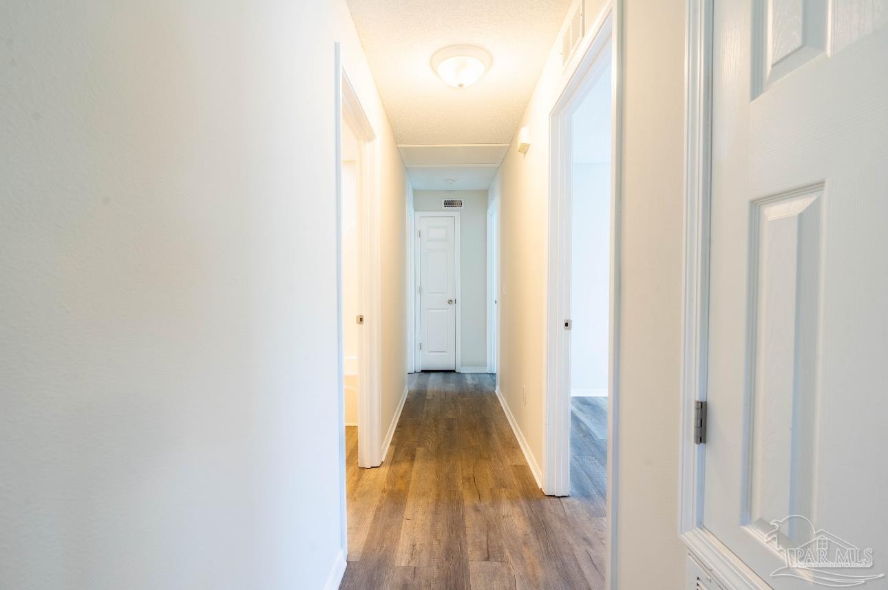 5895 Tryton Circle Pensacola, FL 32526 - Photo 7 of 16