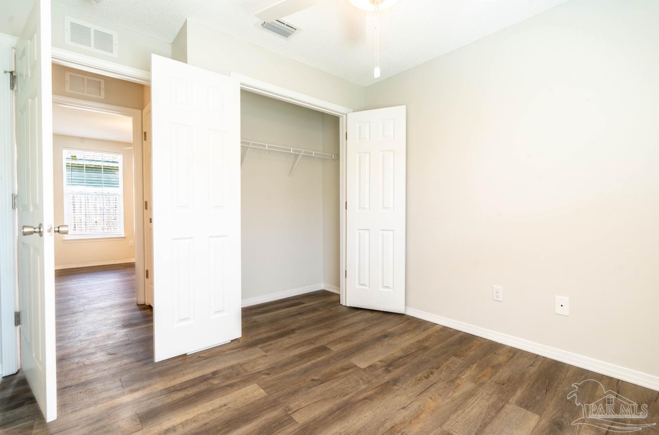5895 Tryton Circle Pensacola, FL 32526 - Photo 10 of 16