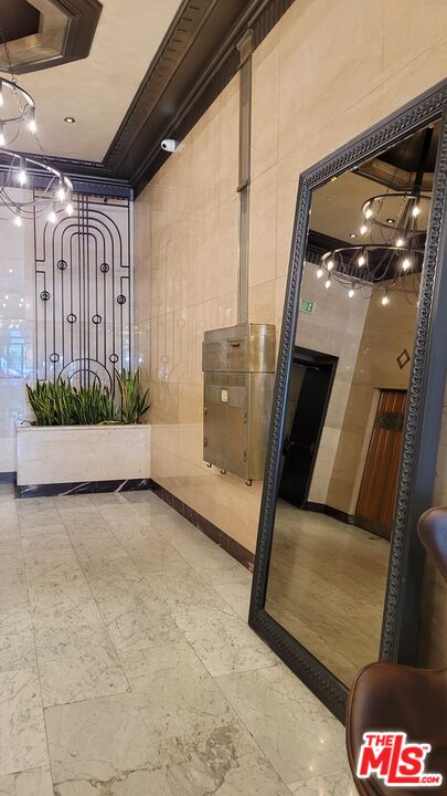 460 South Spring Street, Unit 101 Los Angeles, CA 90013 - Photo 30 of 50