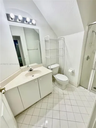 $3,700 | 5628 Northwest 113th Avenue, Unit 5628, Doral, FL 33178