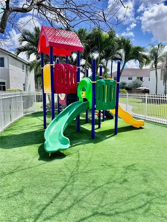$3,700 | 5628 Northwest 113th Avenue, Unit 5628, Doral, FL 33178